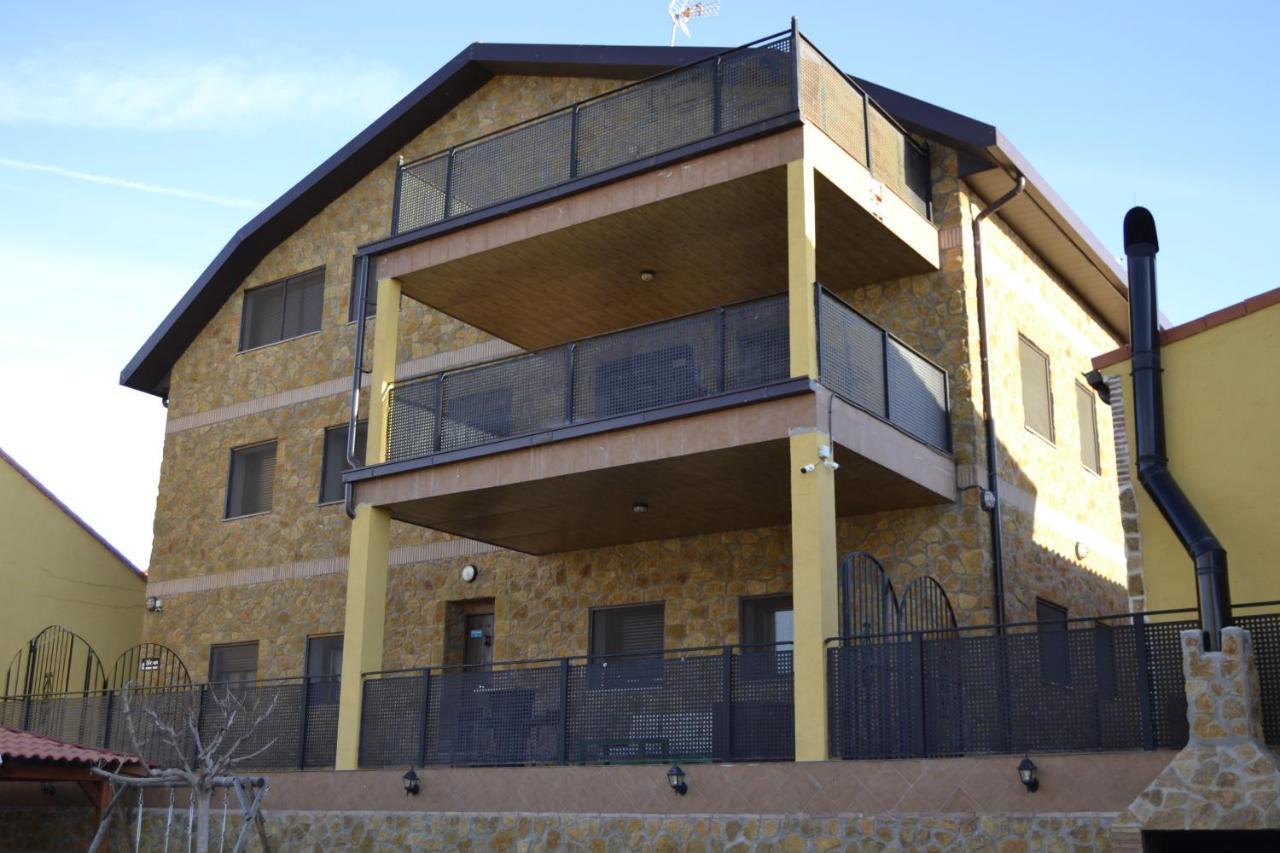 Apartamentos "Casa Rural De Aldea" Aldea del Fresno Kültér fotó