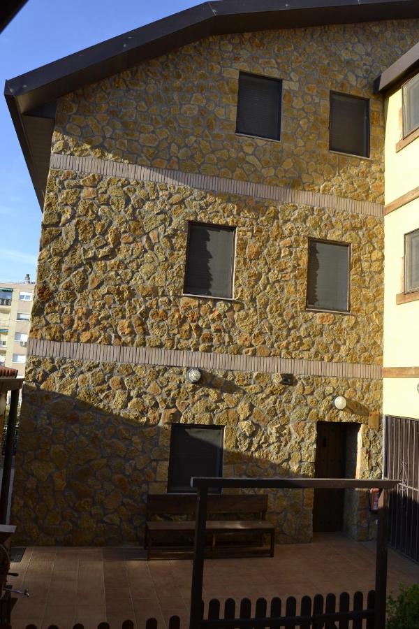 Apartamentos "Casa Rural De Aldea" Aldea del Fresno Kültér fotó